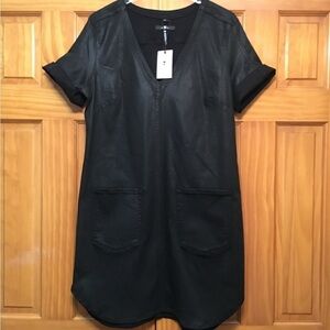 7 For All Mankind Short Sleeve Popover Dress in Coated Black size small